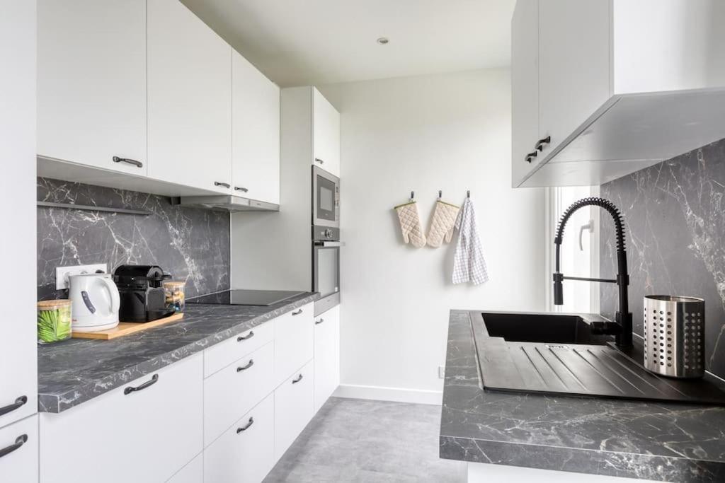 Premium Flat 6 People With Billard And Terrace Stade De France แซงต์-เดอนี ภายนอก รูปภาพ