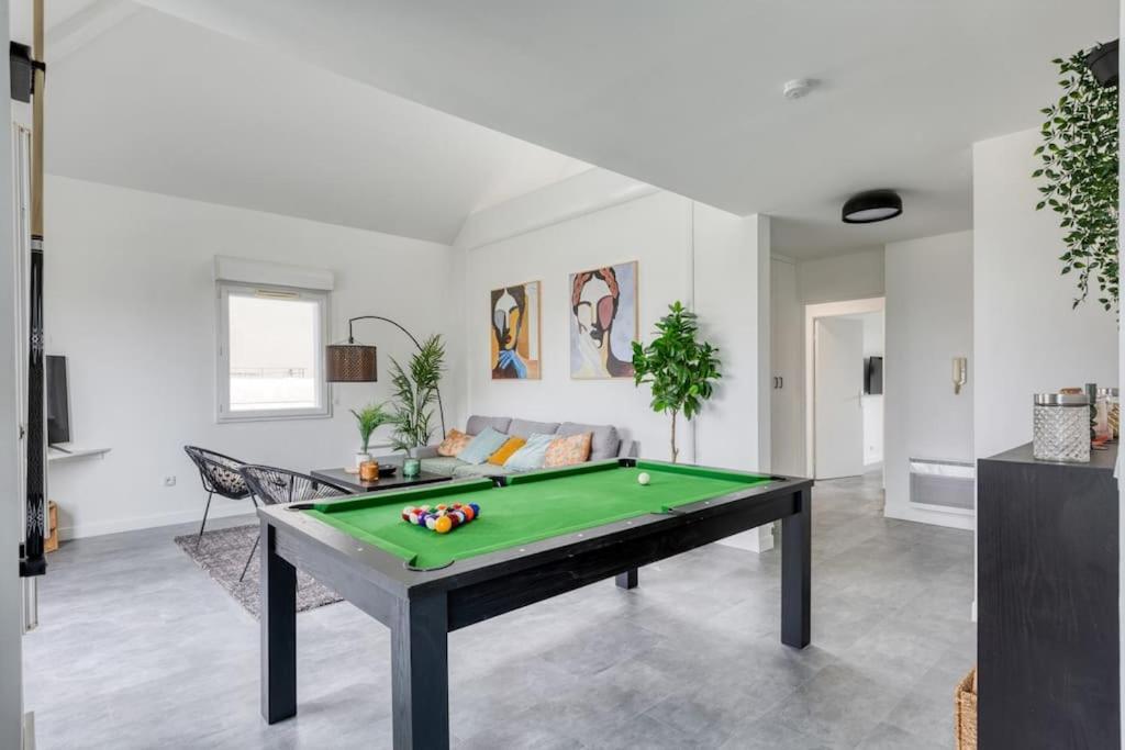 Premium Flat 6 People With Billard And Terrace Stade De France แซงต์-เดอนี ภายนอก รูปภาพ